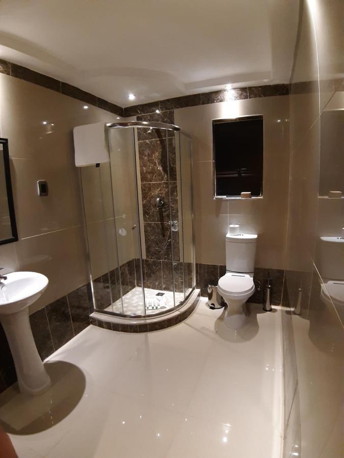 Citystay Ladybrand Buitenkant foto
