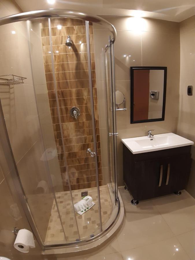 Citystay Ladybrand Buitenkant foto