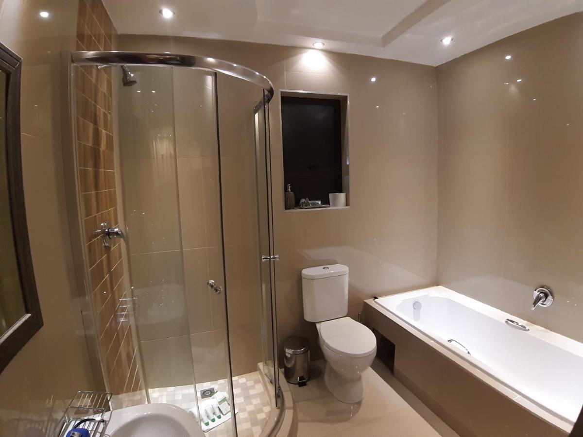 Citystay Ladybrand Buitenkant foto