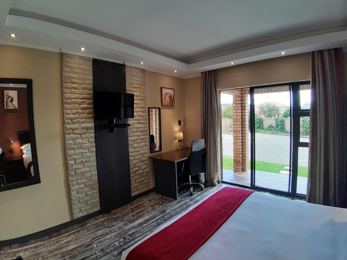 Citystay Ladybrand Buitenkant foto
