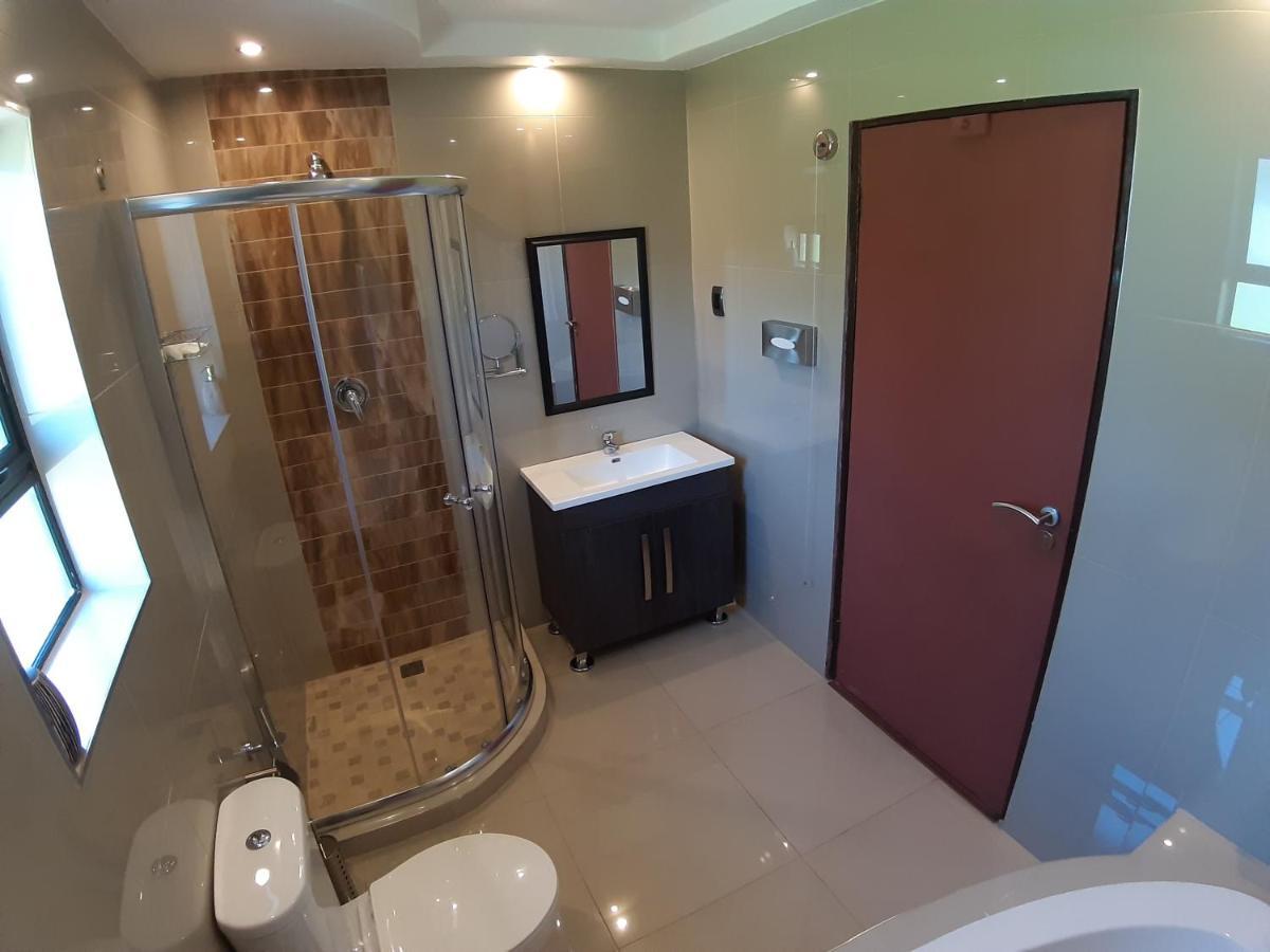 Citystay Ladybrand Buitenkant foto